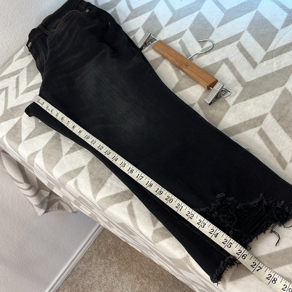 Judy Blue Leighton High-Rise Distressed Jean Straight leg size 14W - Picture 10 of 10